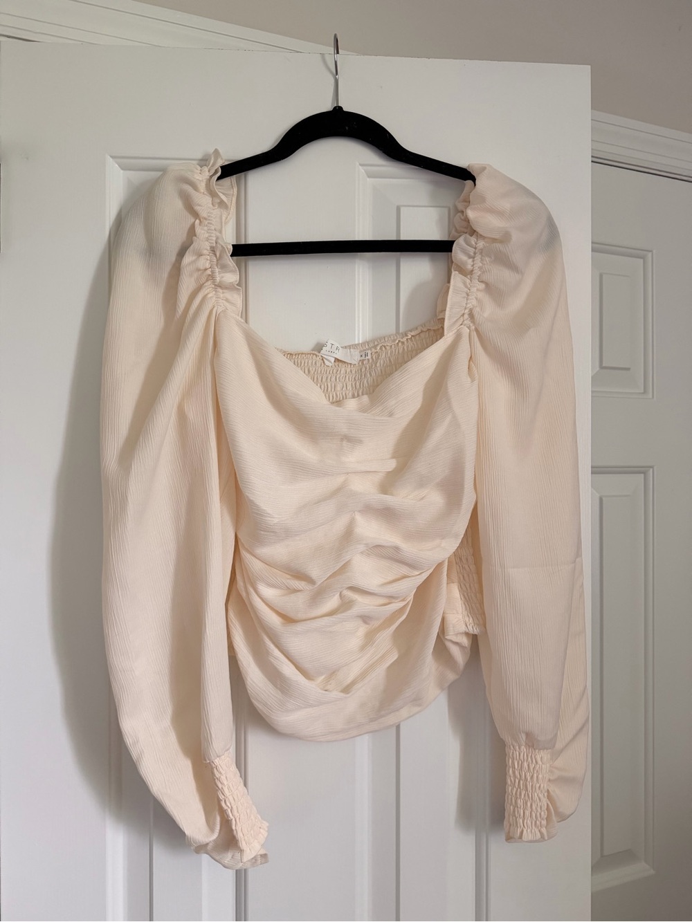 Astr Cream Ruched Puff Sleeve Blouse